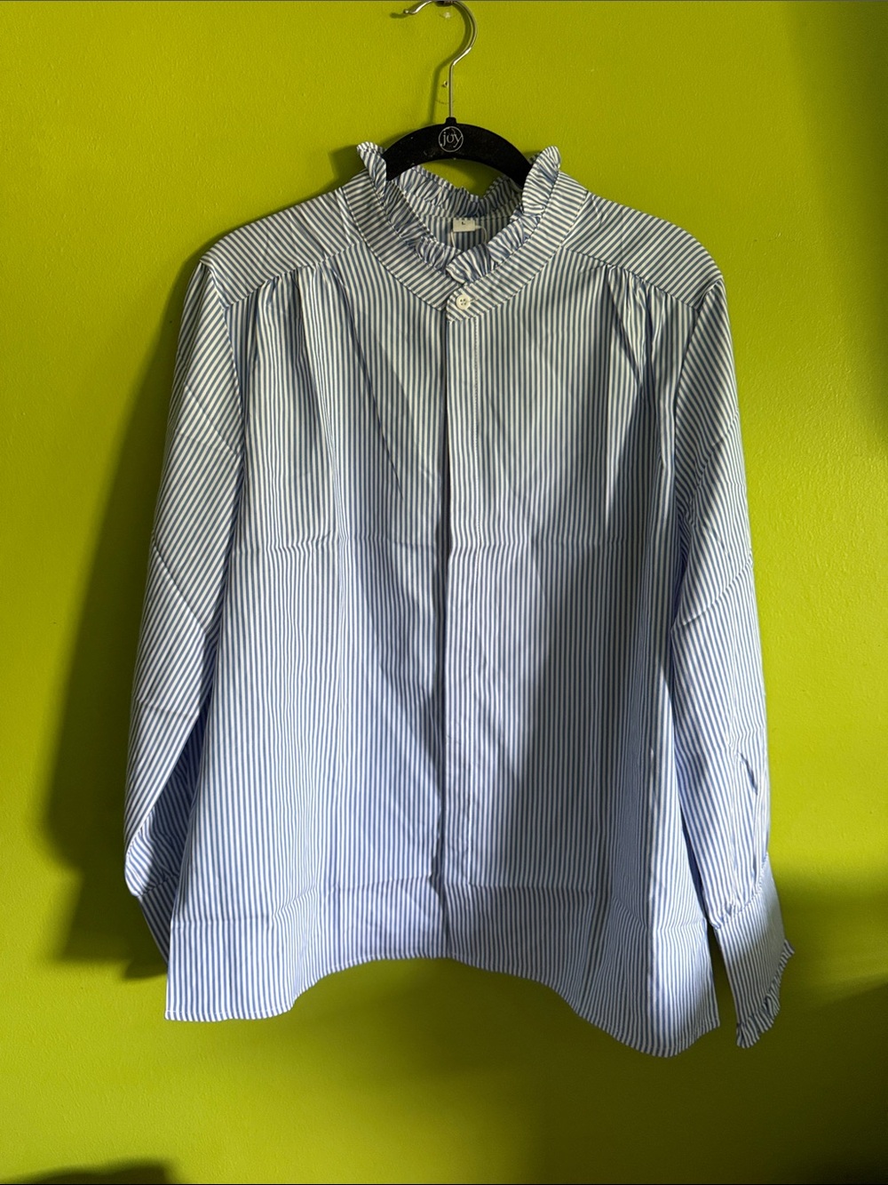 NWT Amazon Blue & White Striped Button Down Women's Blouse Top Shirt Size L